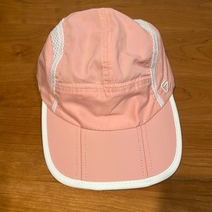 Quick drying foldable baseball cap hat light pink